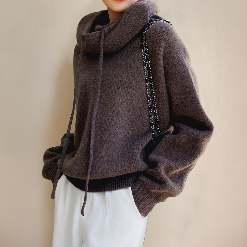 CHARLOTTE MERINO WOOL TURTLENECK SWEATER